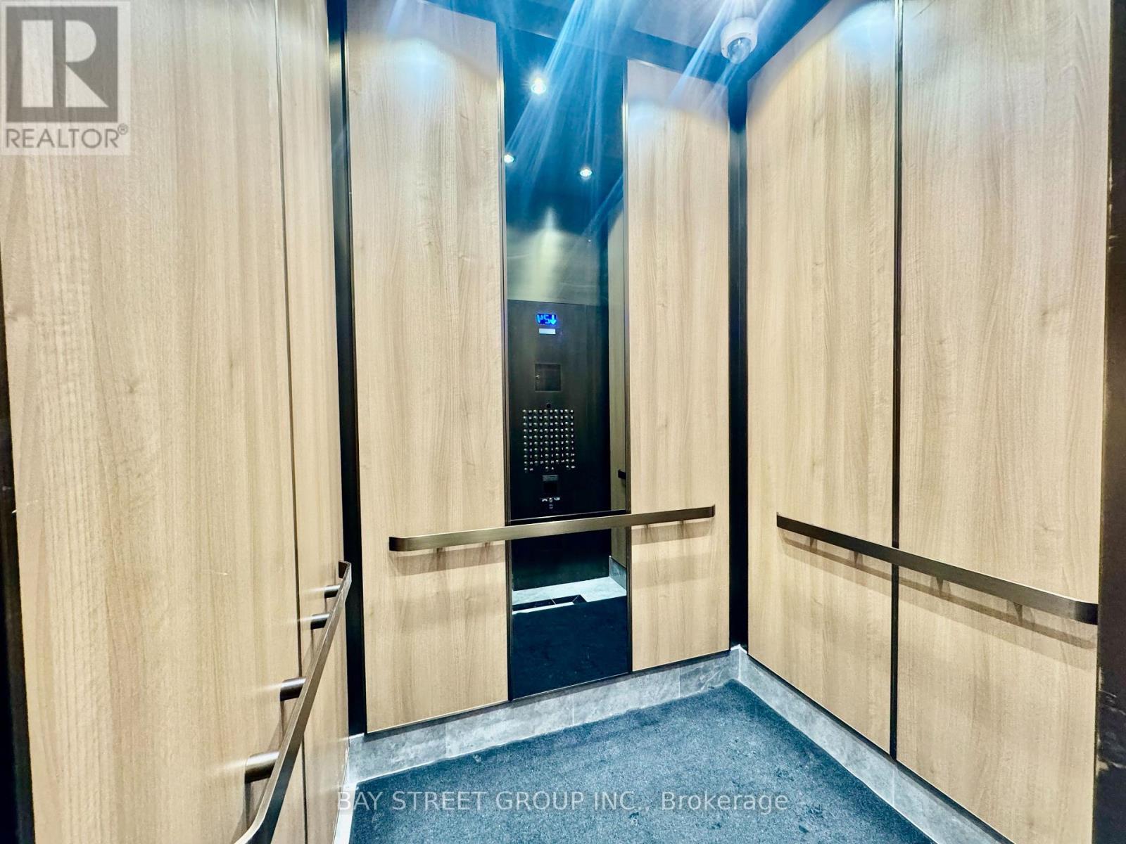 2406 - 30 Elm Drive W, Mississauga, Ontario  L5B 0N6 - Photo 21 - W12694040