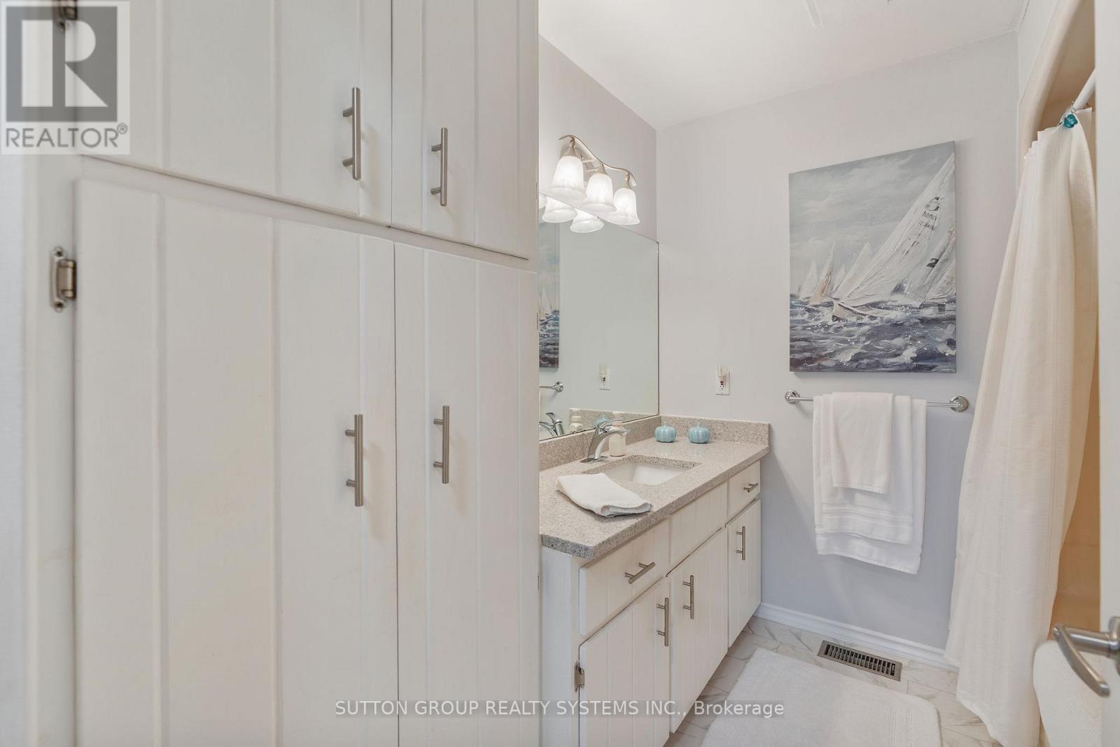 2031 Erie Street, Norfolk (Port Dover), Ontario  L5C 1E4 - Photo 22 - X12694064