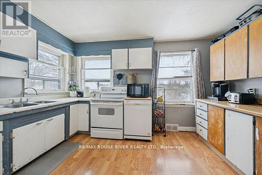 10 Crowe Valley Court, Marmora And Lake, Ontario  K0K 2M0 - Photo 10 - X12694318