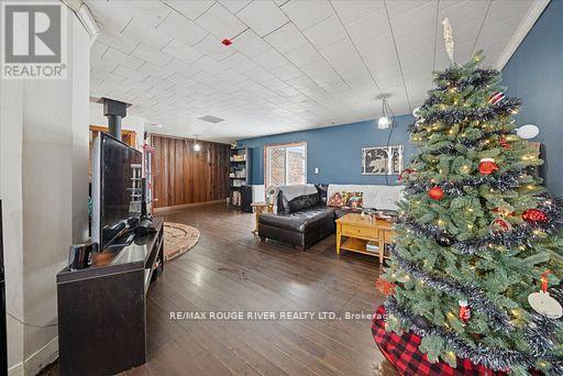 10 Crowe Valley Court, Marmora And Lake, Ontario  K0K 2M0 - Photo 5 - X12694318