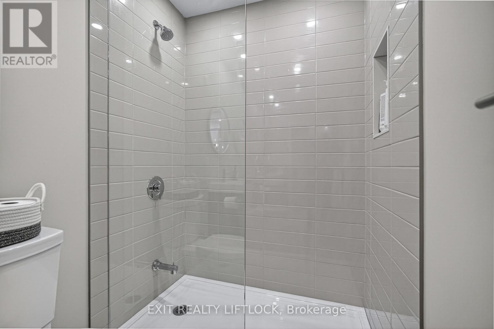 805 - 195 Hunter E, Peterborough, Ontario  K9H 0K6 - Photo 11 - X12694370