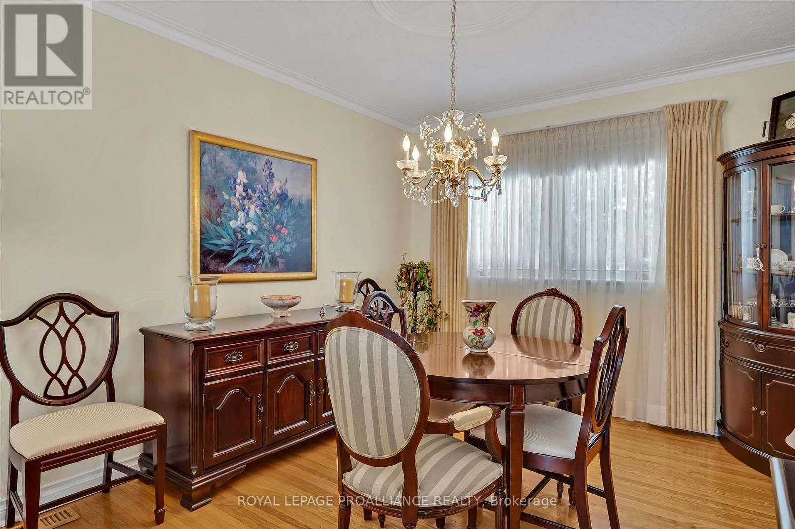 114 O'carroll Avenue, Peterborough, Ontario  K9H 4V3 - Photo 10 - X12694382