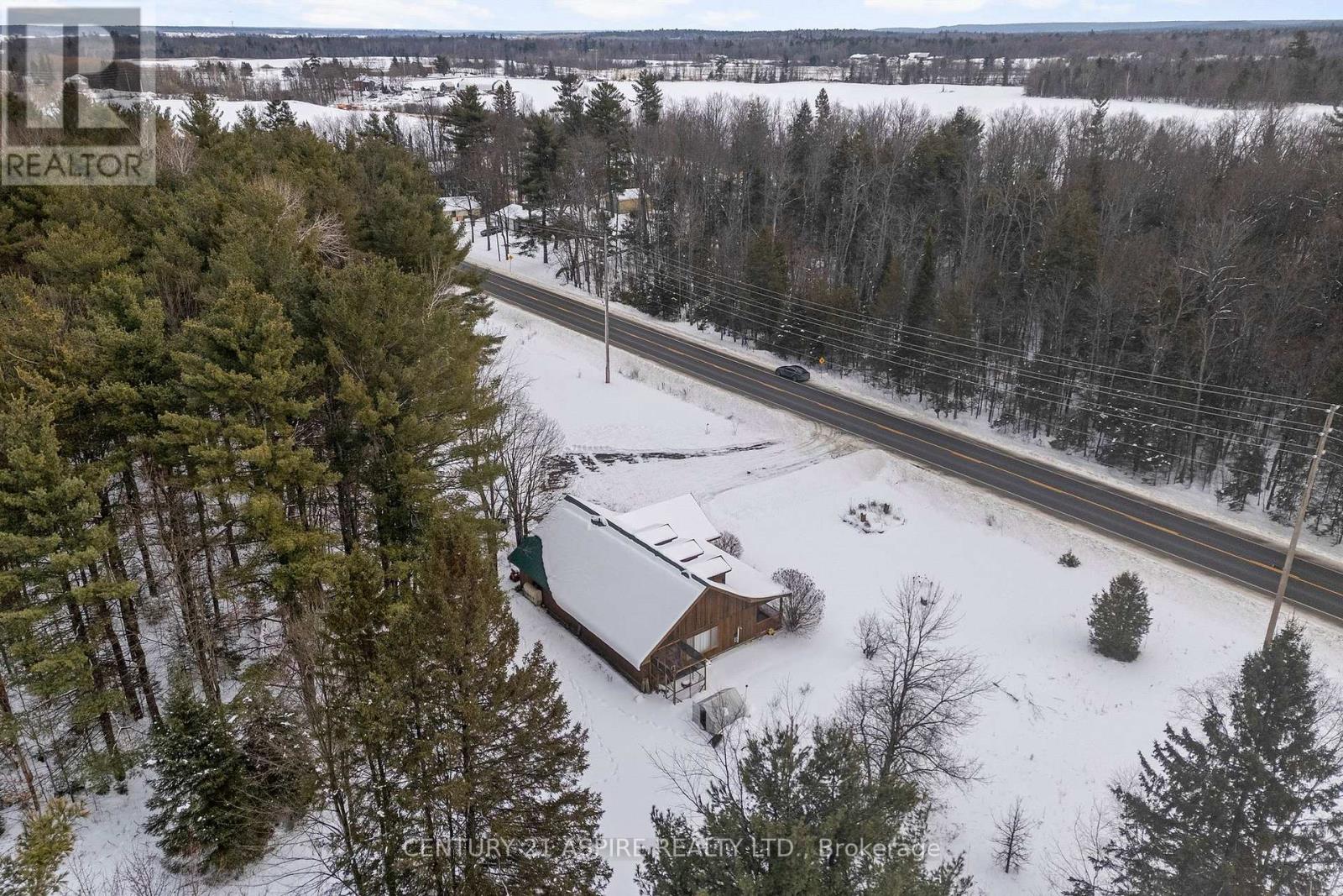 400 Calabogie Road, Mcnab/braeside, Ontario  K7S 3G8 - Photo 32 - X12691628