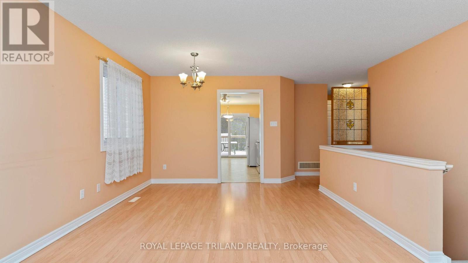 1553 Devos Drive, London North, Ontario  N5X 4K9 - Photo 5 - X12694398