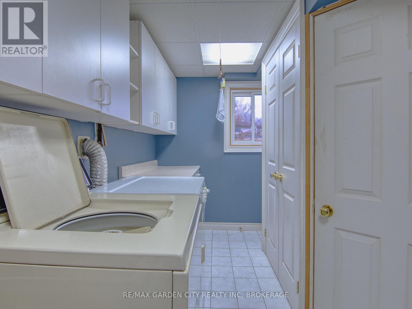 35 Crown Street, St. Catharines, Ontario  L2M 3L2 - Photo 30 - X12694732