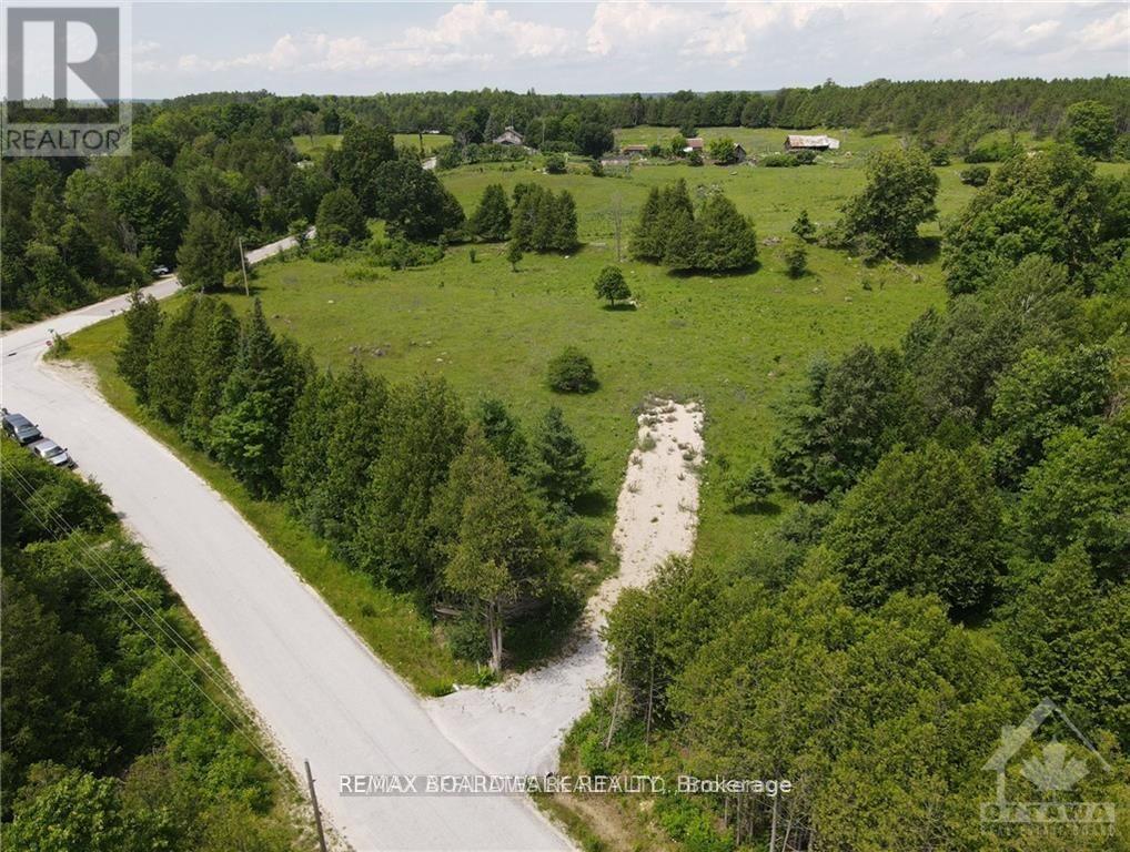 854 Iron Mine Road, Lanark Highlands, Ontario  K0G 1K0 - Photo 9 - X12694720