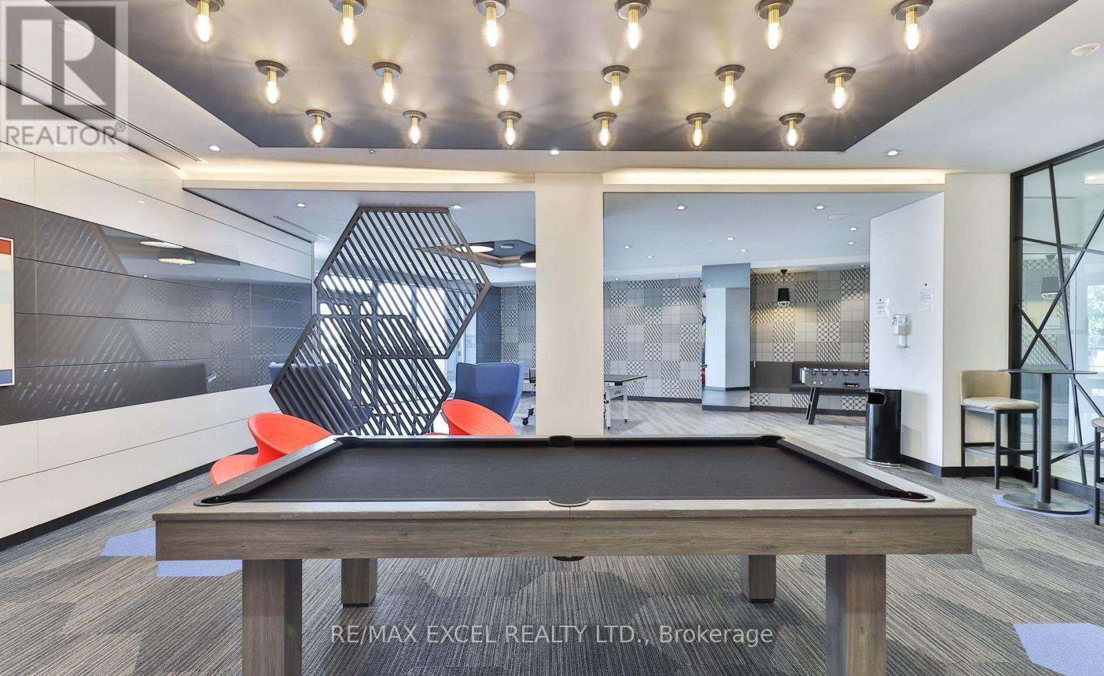 406 - 159 Wellesley Street E, Toronto, Ontario  M4Y 0H5 - Photo 2 - C12694316