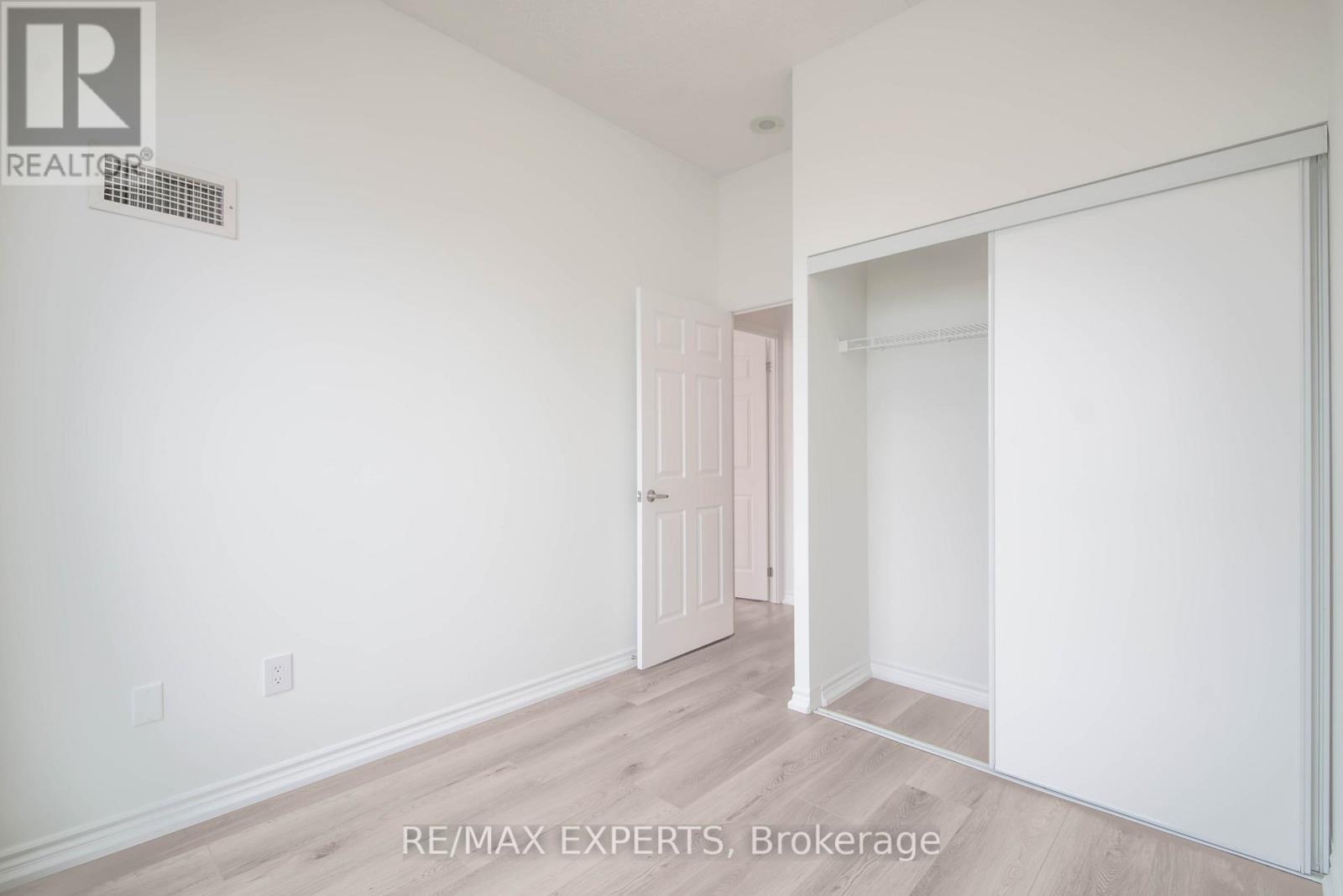 Uph-06 - 7 Lorraine Drive, Toronto, Ontario  M2N 7H2 - Photo 27 - C12694350