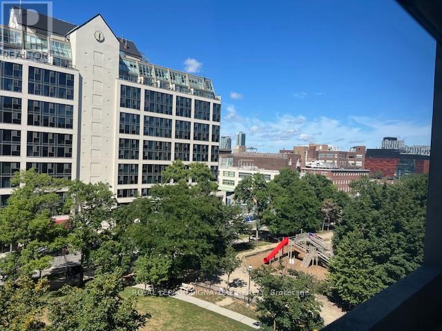 705 - 65 Scadding Avenue, Toronto, Ontario  M5A 4L1 - Photo 15 - C12694388