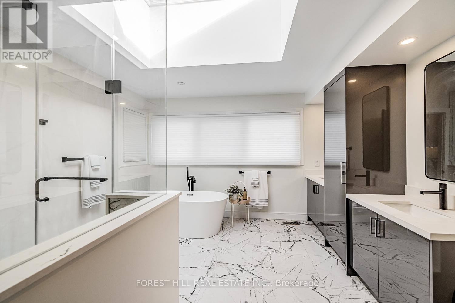 97 Clarinda Drive, Toronto, Ontario  M2K 2V2 - Photo 22 - C12694394