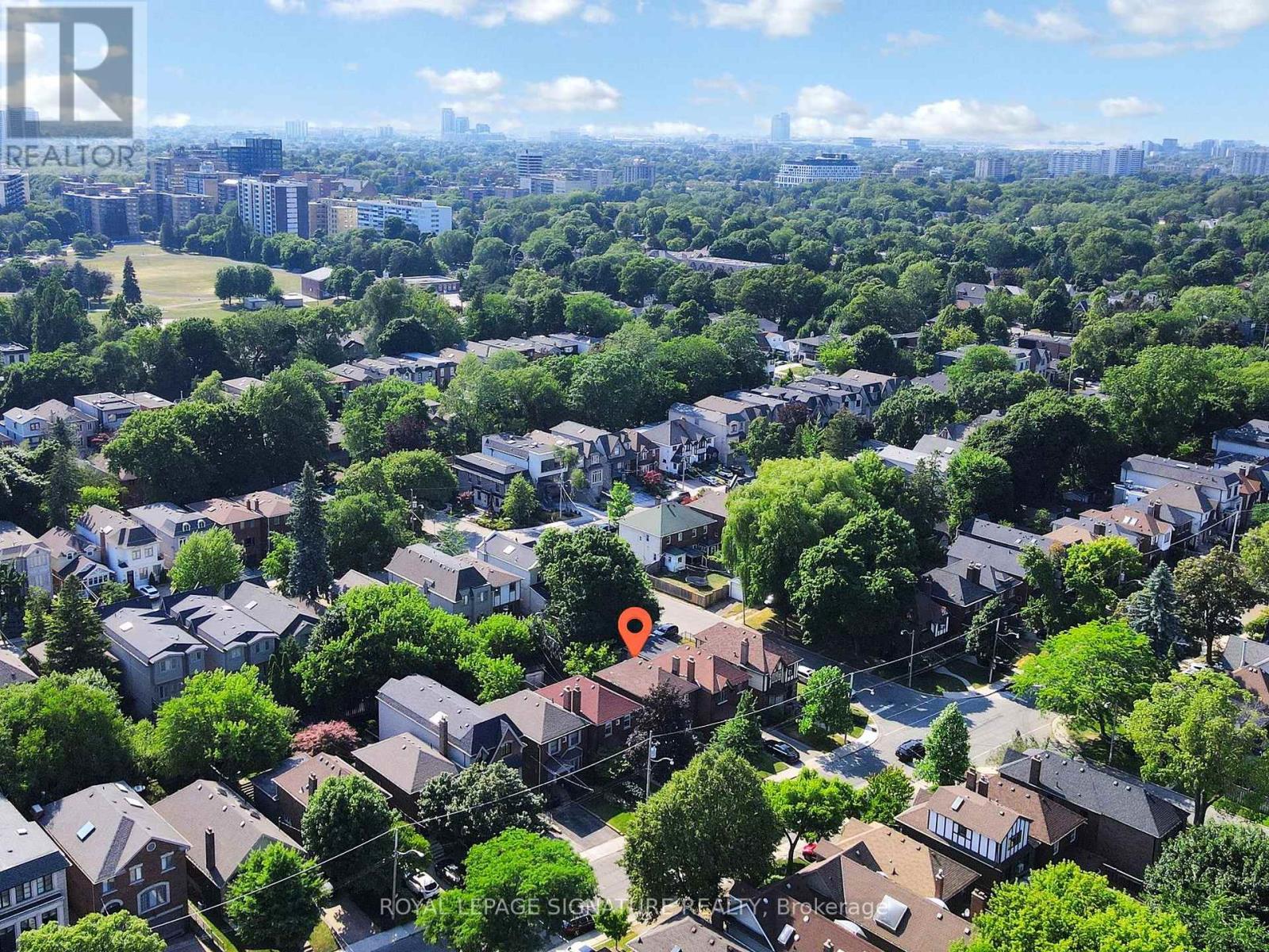 68 Castlewood Road, Toronto, Ontario  M5N 2L2 - Photo 37 - C12694434