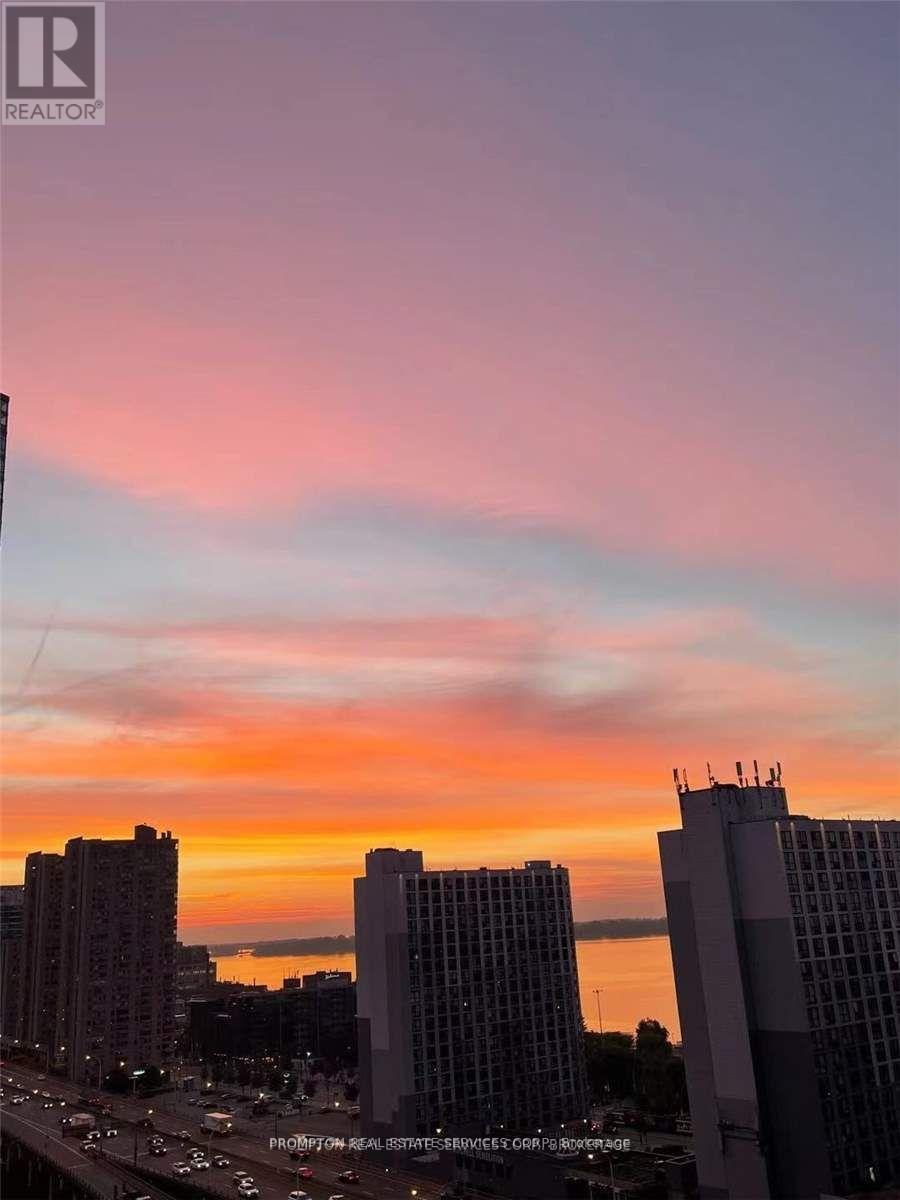 1810 - 35 Mariner Terrace, Toronto, Ontario  M5V 3V9 - Photo 9 - C12694448