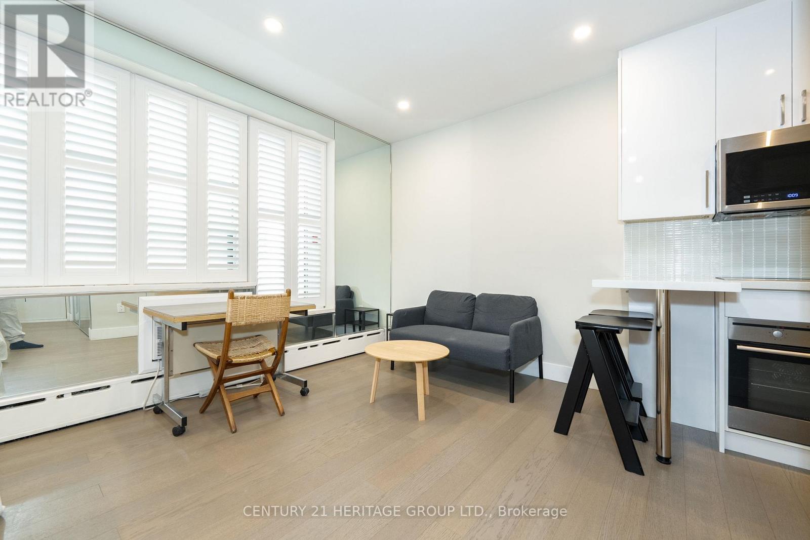 107 - 78 Warren Road, Toronto, Ontario  M4V 2R6 - Photo 14 - C12694490