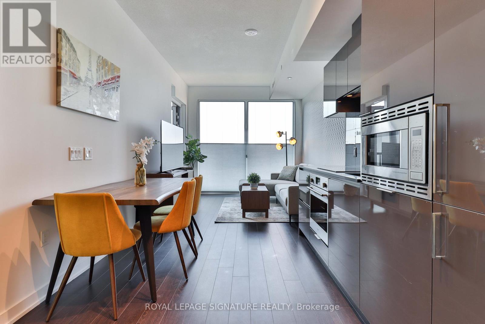 1411 - 121 St Patrick Street, Toronto, Ontario  M5T 3C1 - Photo 2 - C12694536