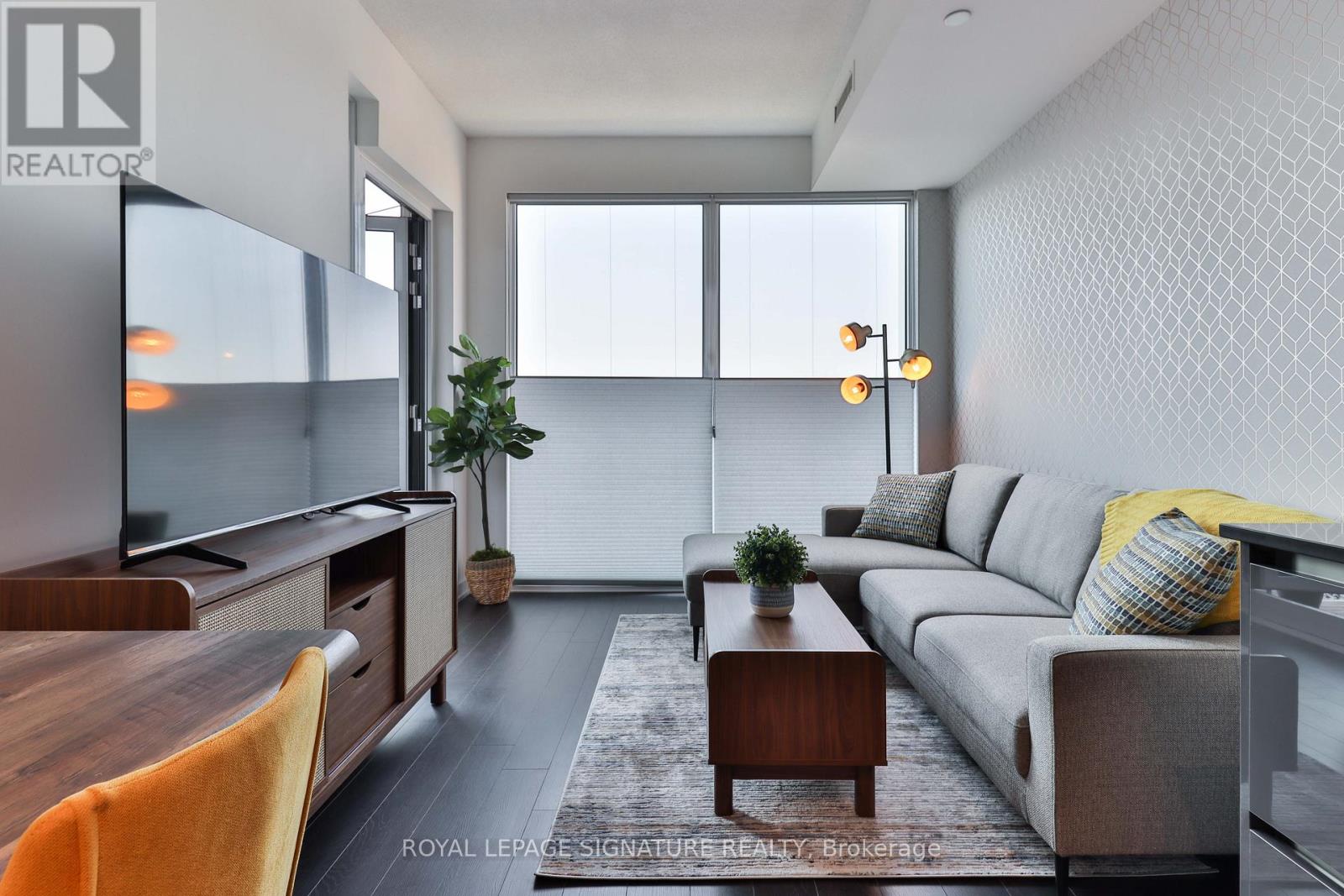 1411 - 121 St Patrick Street, Toronto, Ontario  M5T 3C1 - Photo 5 - C12694536