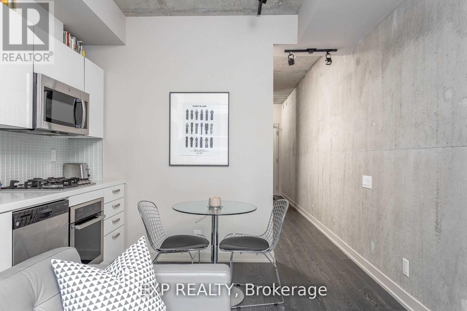 416 - 39 Brant Street, Toronto, Ontario  M5V 0M8 - Photo 6 - C12694606