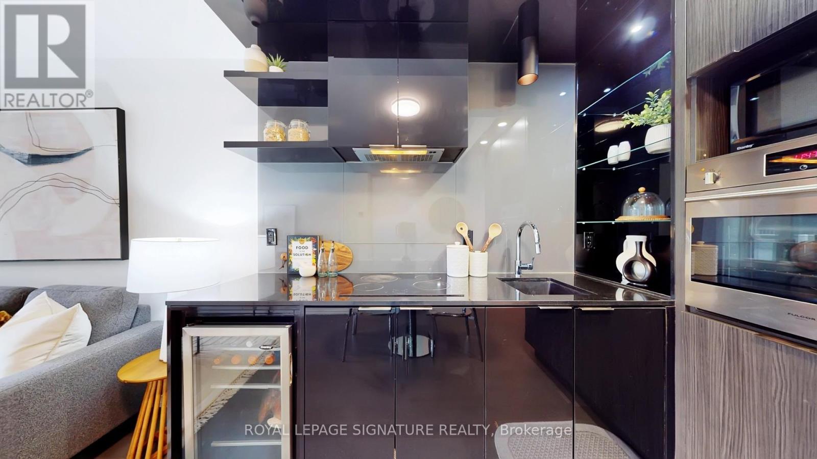 2608 - 70 Temperance Street, Toronto, Ontario  M5H 0B1 - Photo 13 - C12694628