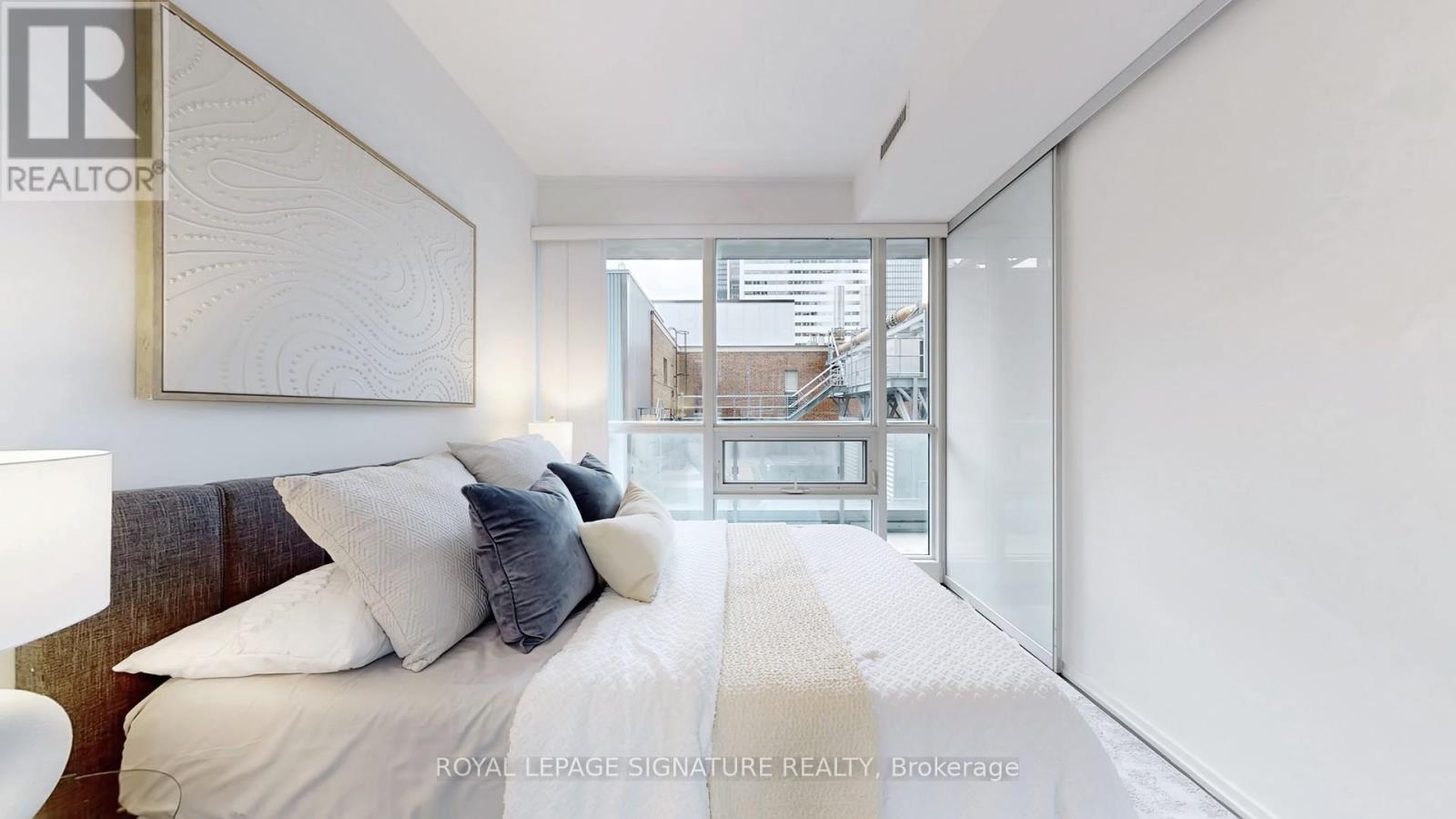 2608 - 70 Temperance Street, Toronto, Ontario  M5H 0B1 - Photo 17 - C12694628