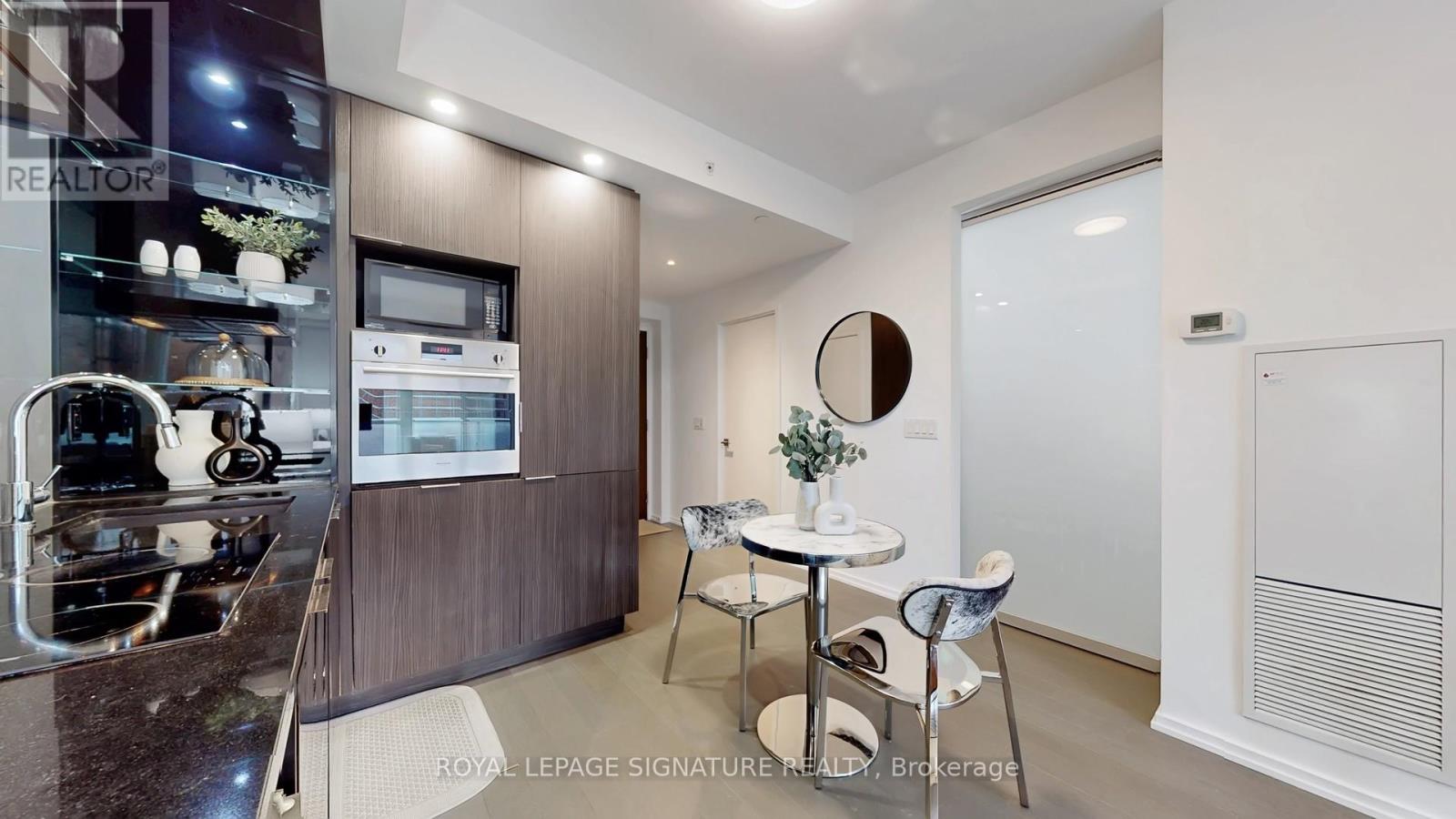 2608 - 70 Temperance Street, Toronto, Ontario  M5H 0B1 - Photo 9 - C12694628