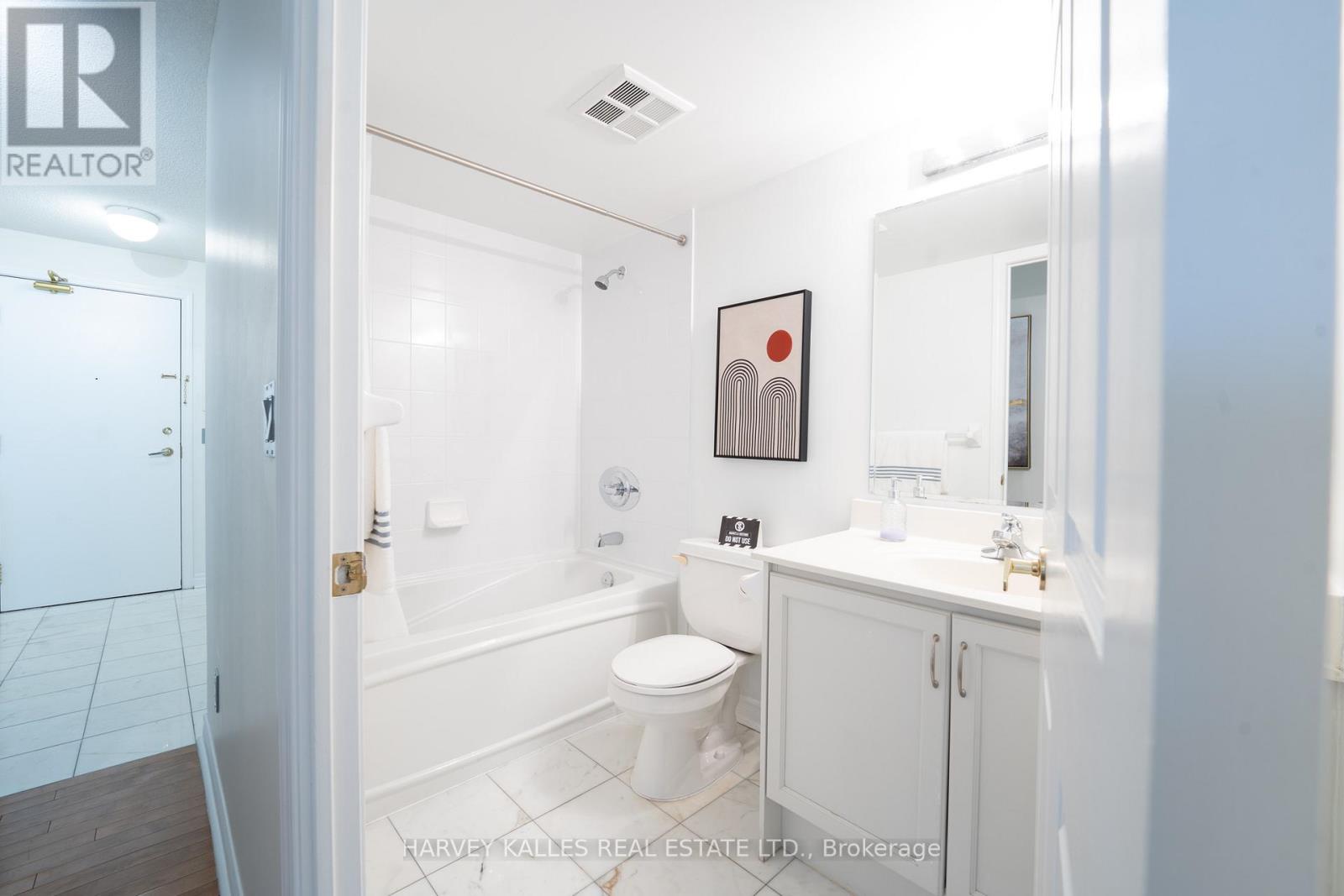 1202 - 18 Kenaston Gardens, Toronto, Ontario  M2K 3C7 - Photo 18 - C12694644