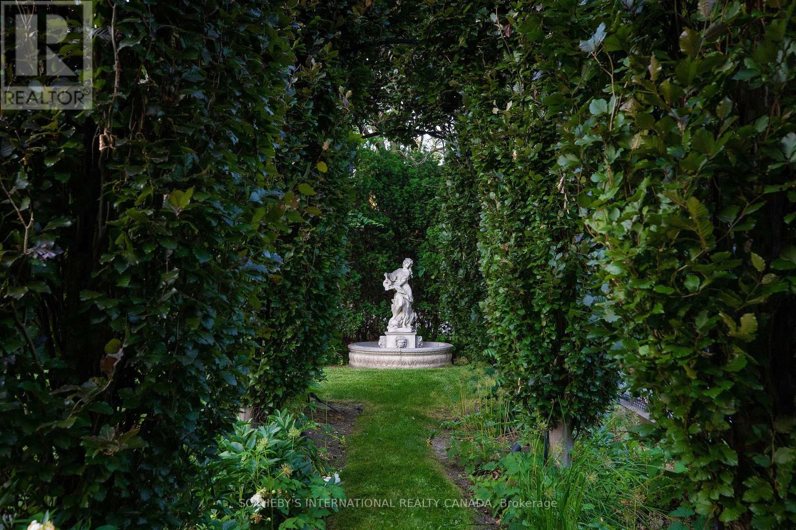 45 Bayview Ridge, Toronto, Ontario  M2L 1E3 - Photo 34 - C12694680