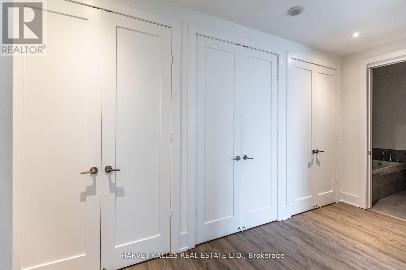 Ph2 - 20 Blue Jays Way, Toronto, Ontario  M5V 3W6 - Photo 19 - C12694694