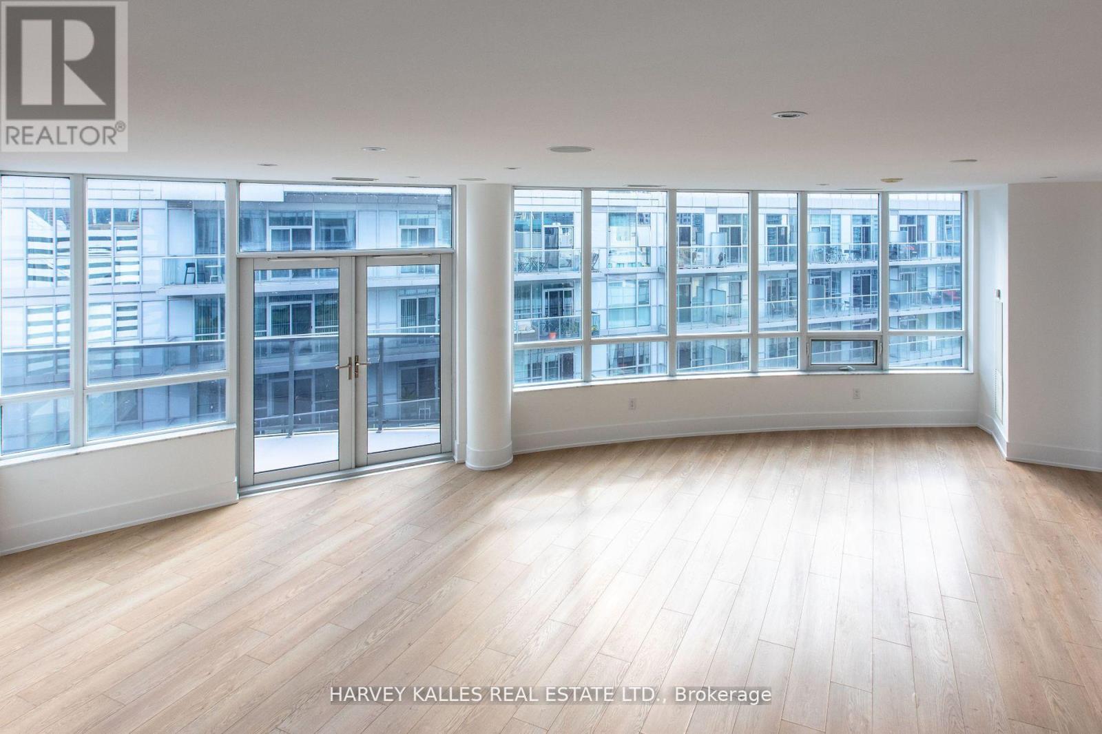 Ph2 - 20 Blue Jays Way, Toronto, Ontario  M5V 3W6 - Photo 2 - C12694694