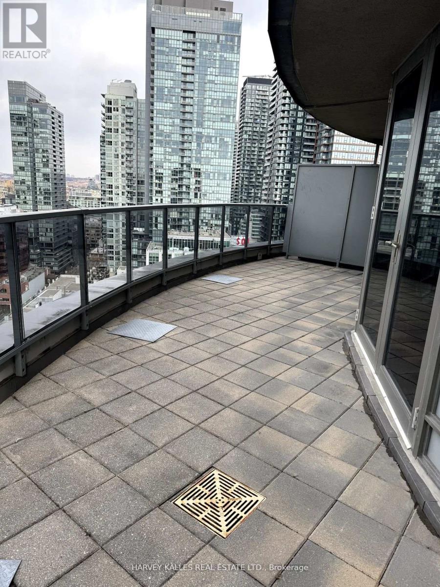 Ph2 - 20 Blue Jays Way, Toronto, Ontario  M5V 3W6 - Photo 39 - C12694694