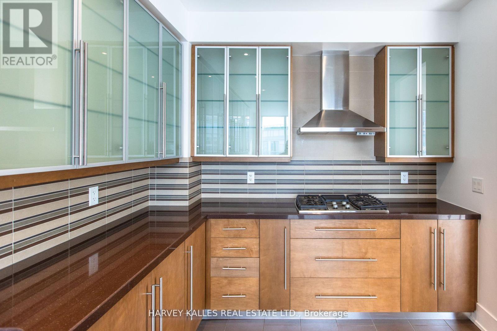 Ph2 - 20 Blue Jays Way, Toronto, Ontario  M5V 3W6 - Photo 9 - C12694694