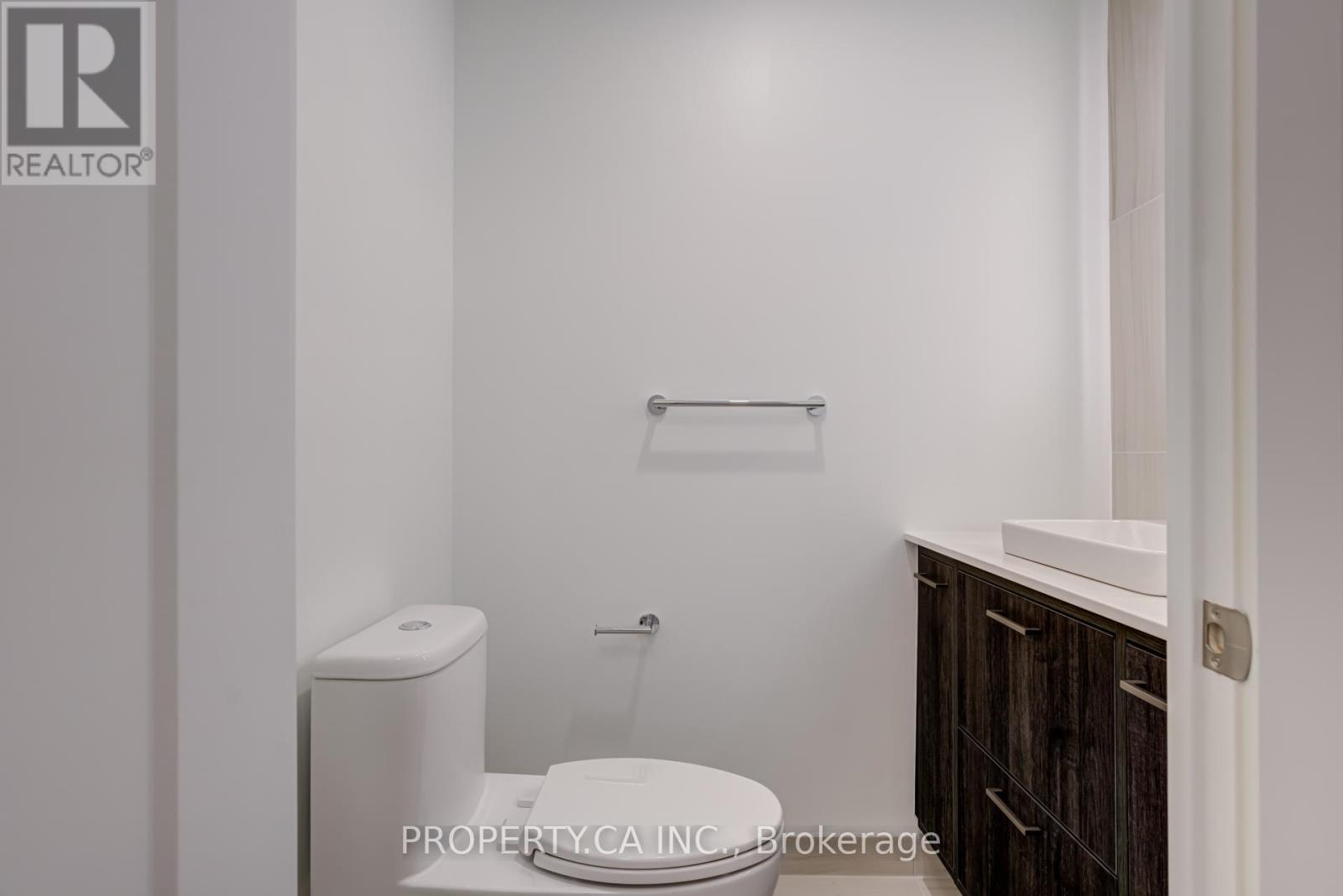 601 - 115 Denison Avenue, Toronto, Ontario  M5T 2N1 - Photo 15 - C12652894