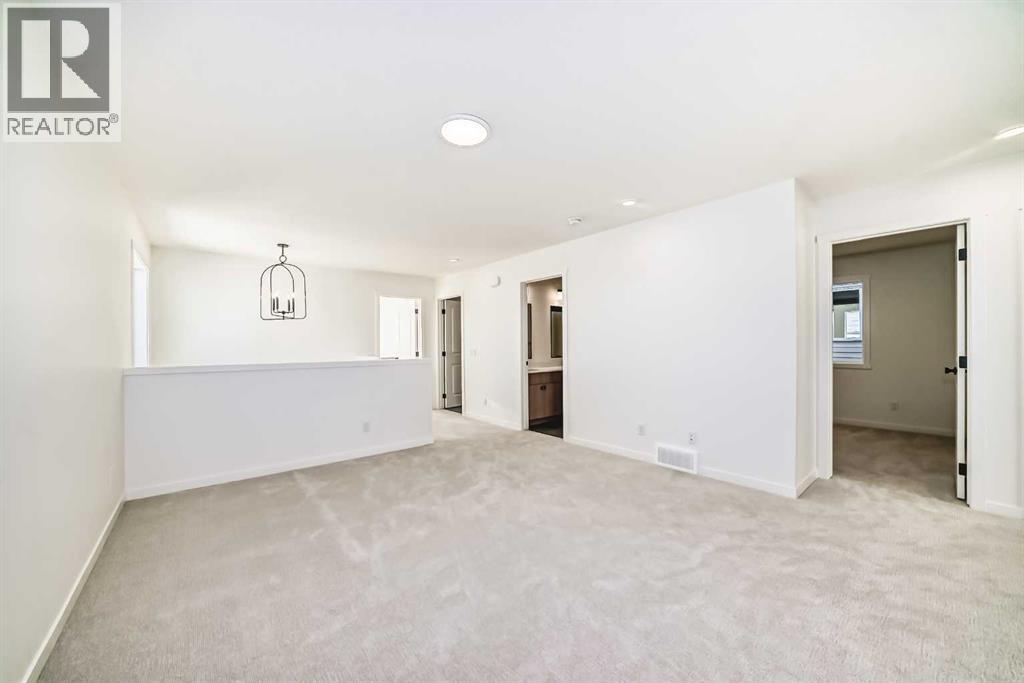 172 Southborough Common, Cochrane, Alberta  T4C 3J5 - Photo 40 - A2273094