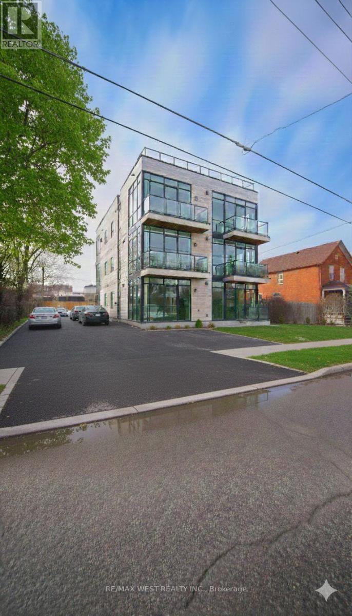 164 Albert Street, Oshawa, Ontario  L1H 4R2 - Photo 2 - E12680478