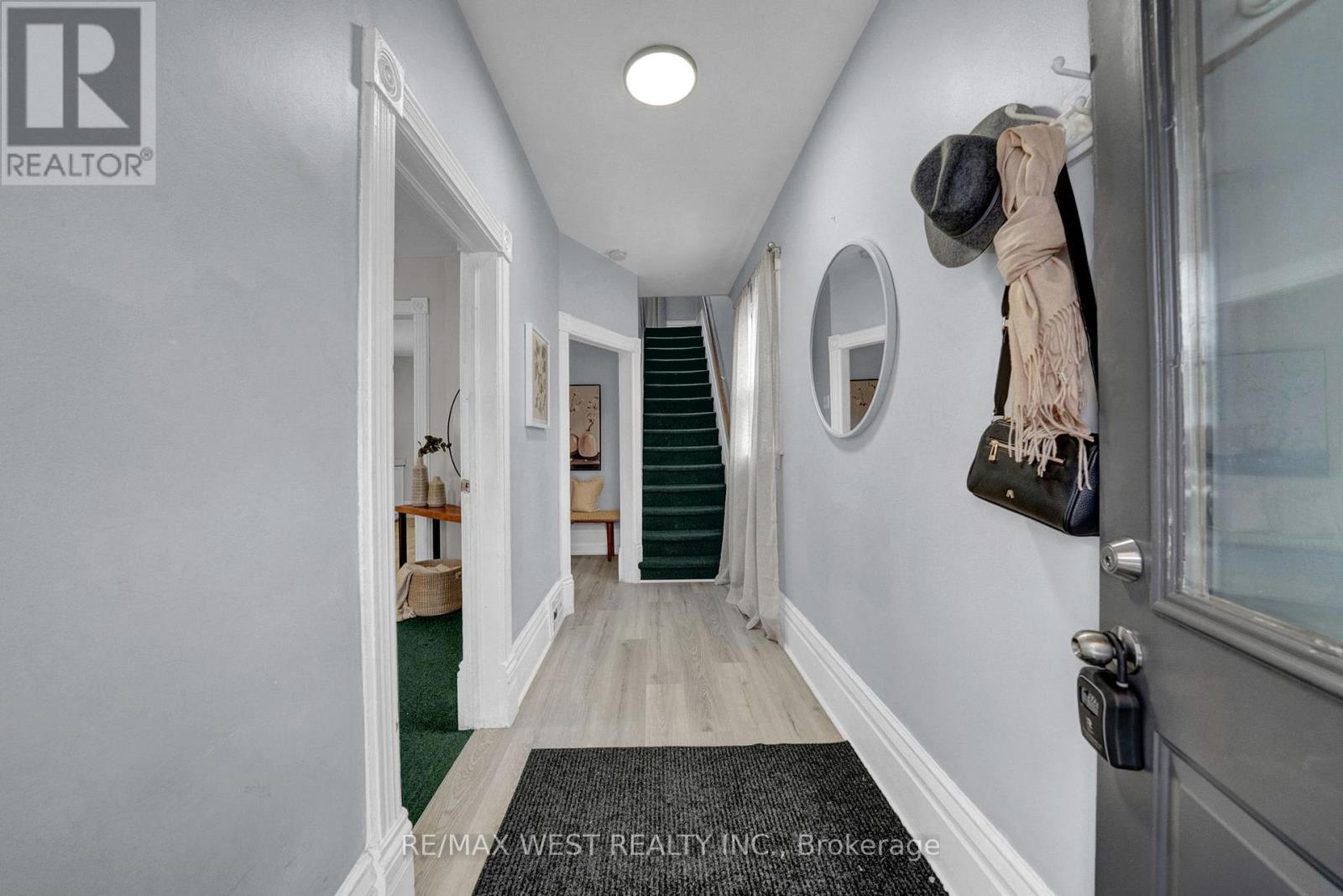 164 Albert Street, Oshawa, Ontario  L1H 4R2 - Photo 3 - E12680478