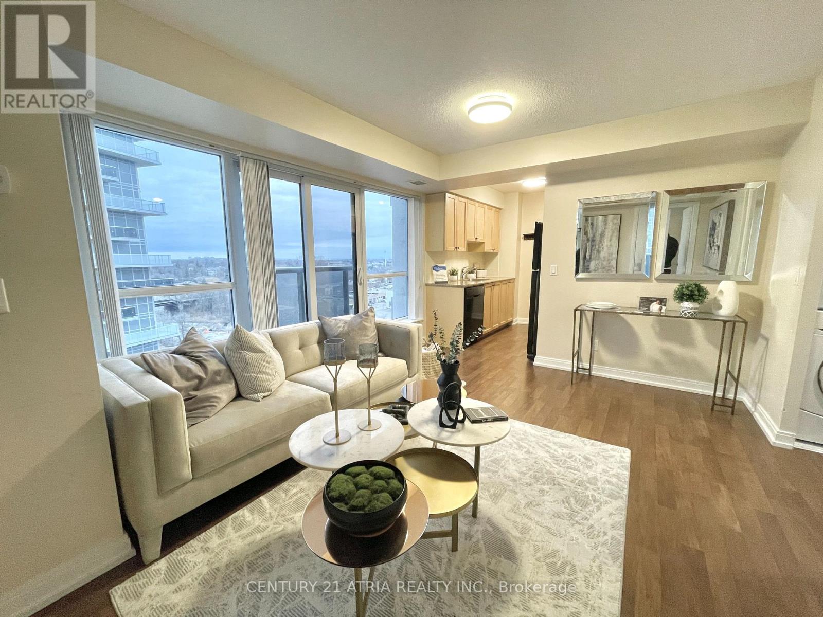 1019 - 181 Village Green Square, Toronto, Ontario  M1S 0K6 - Photo 2 - E12694348