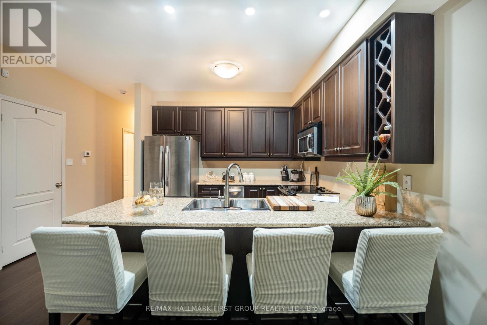 5 - 70 Lovegrove Lane, Ajax, Ontario L1S 0E7 - Photo 8 - E12694476