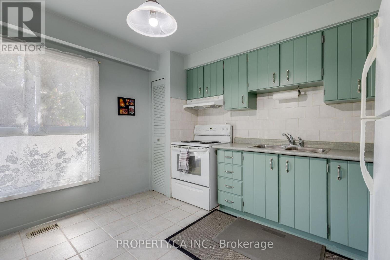 404 Milner Avenue S, Toronto, Ontario  M1B 1Z9 - Photo 8 - E12694550