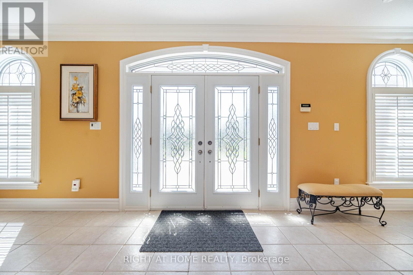 6 Lord Duncan Court, Clarington, Ontario  L1E 1Z5 - Photo 3 - E12694562