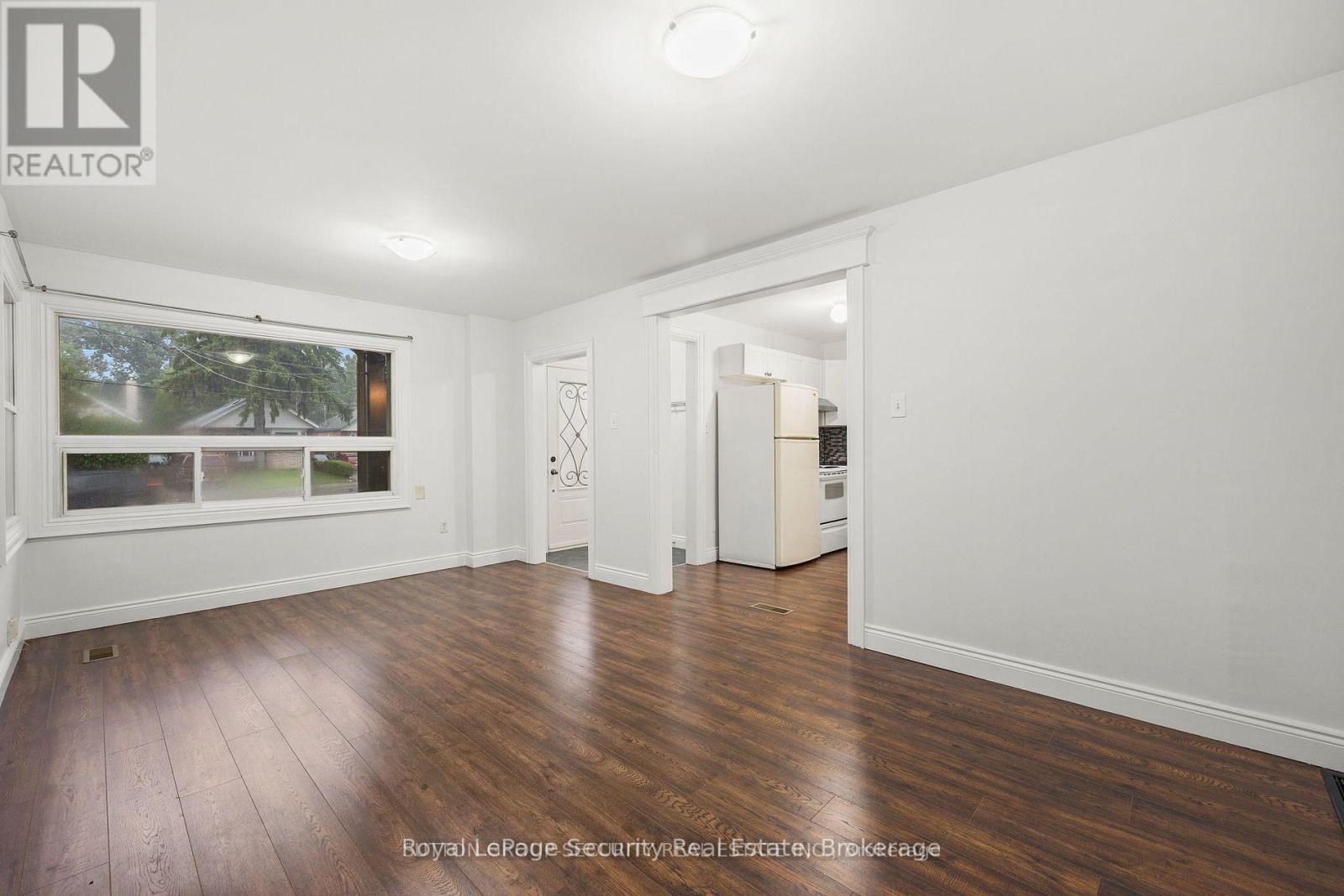 177 Clonmore Drive, Toronto, Ontario  M1N 1Y2 - Photo 3 - E12694638