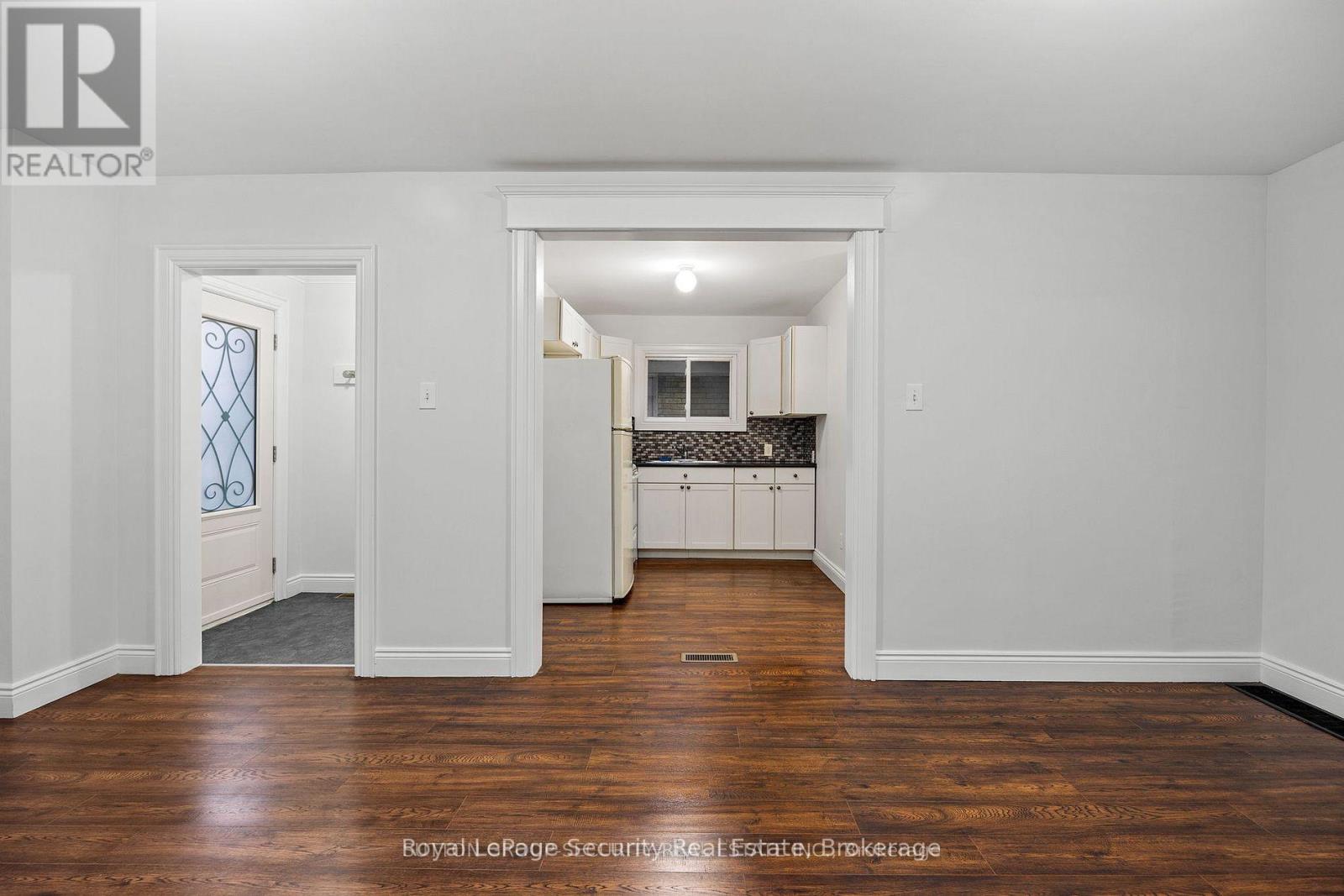 177 Clonmore Drive, Toronto, Ontario  M1N 1Y2 - Photo 5 - E12694638