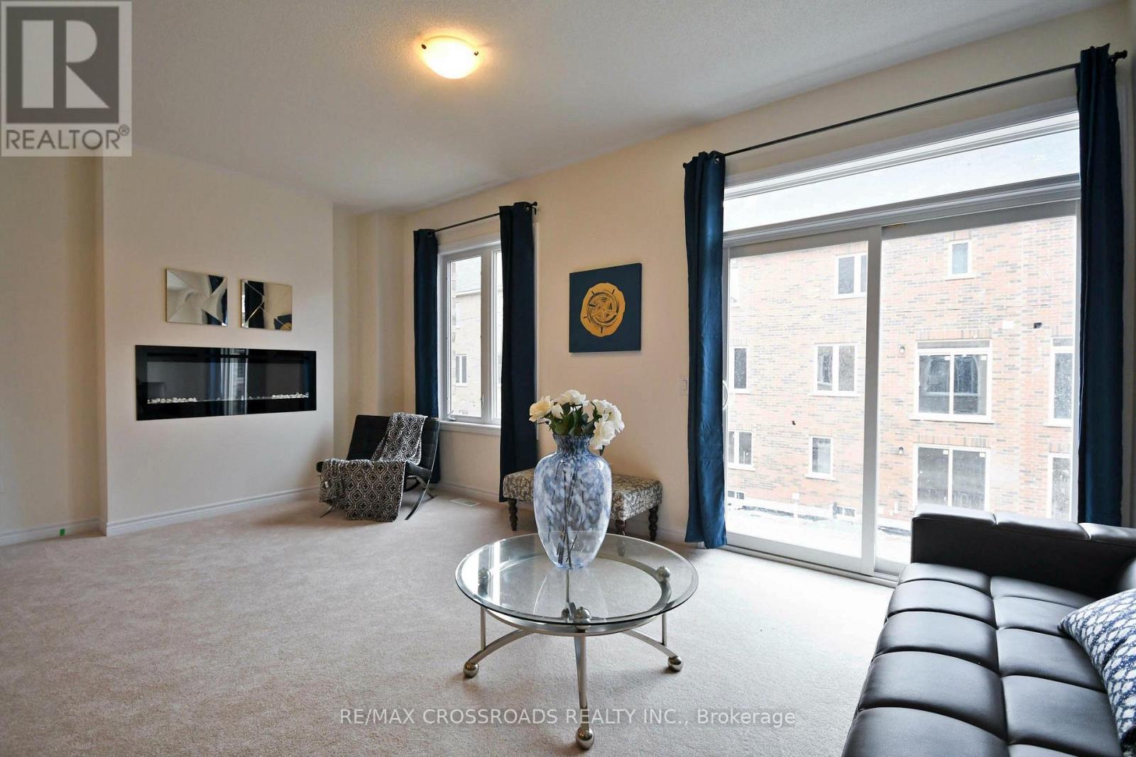 2370 Usman Road, Pickering, Ontario  L1X 0E1 - Photo 11 - E12694672