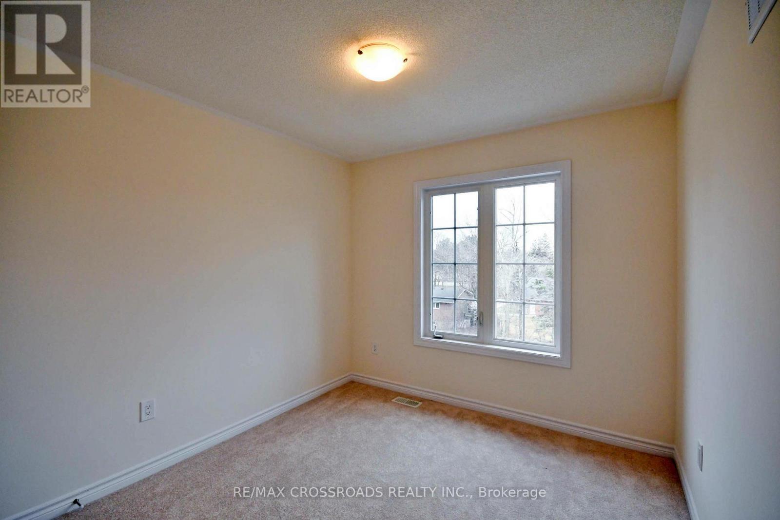 2370 Usman Road, Pickering, Ontario  L1X 0E1 - Photo 16 - E12694672