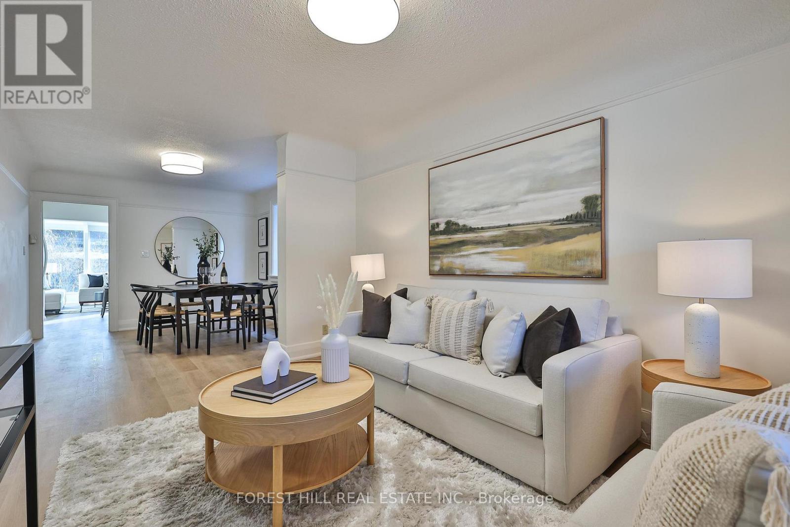 33 Glengarry Avenue, Toronto, Ontario  M5M 1C8 - Photo 4 - C12692222