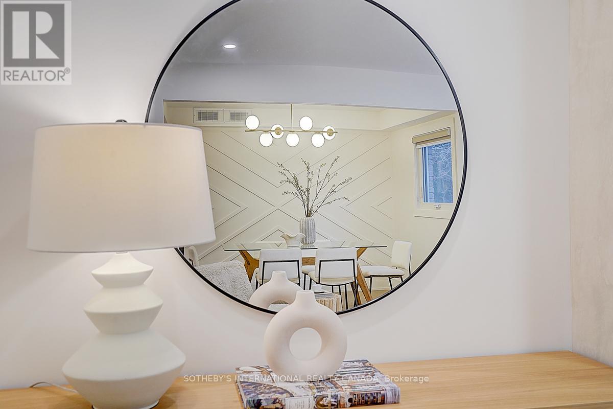 4 Dersingham Crescent, Markham, Ontario  L3T 4E7 - Photo 13 - N12694326