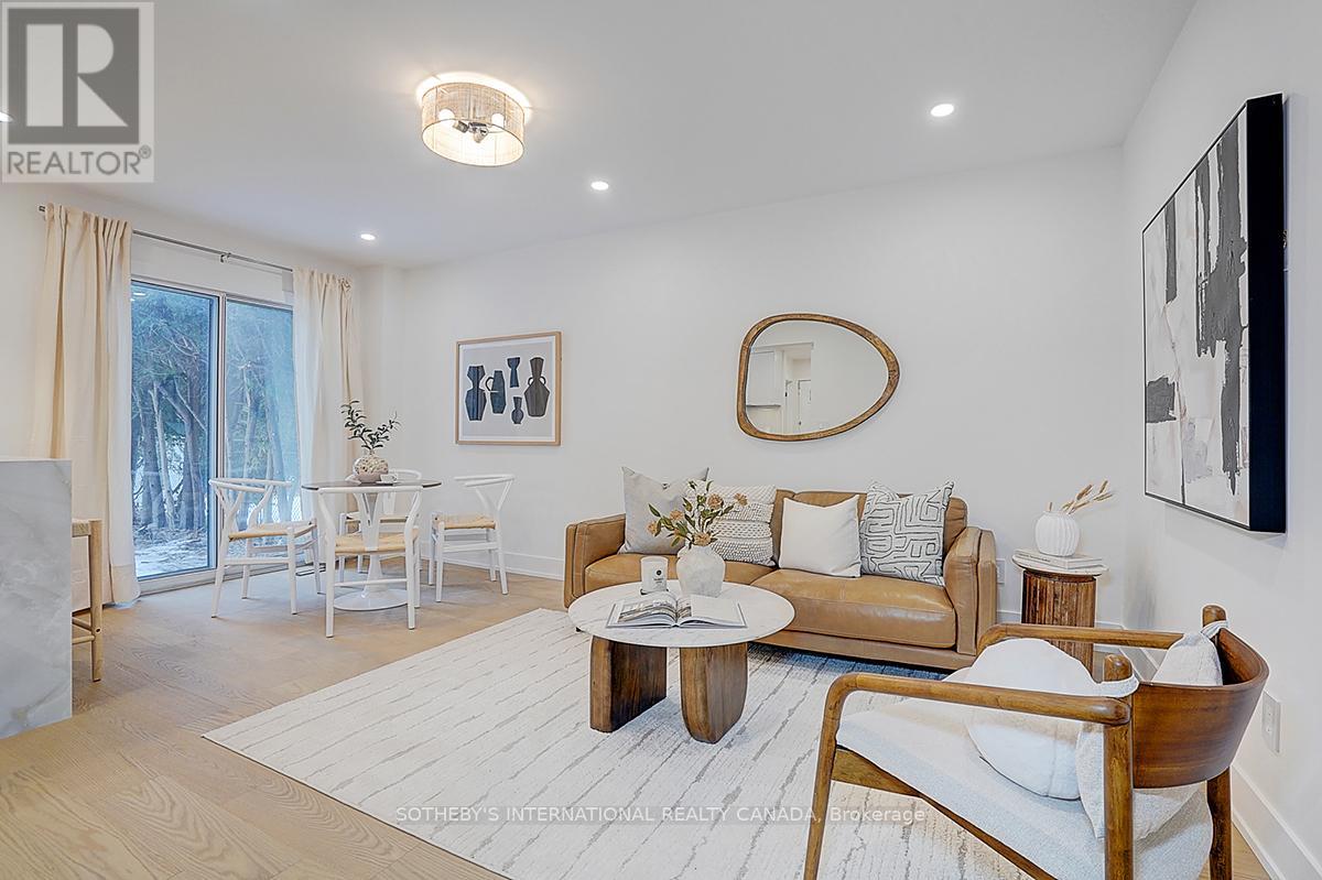 4 Dersingham Crescent, Markham, Ontario  L3T 4E7 - Photo 19 - N12694326