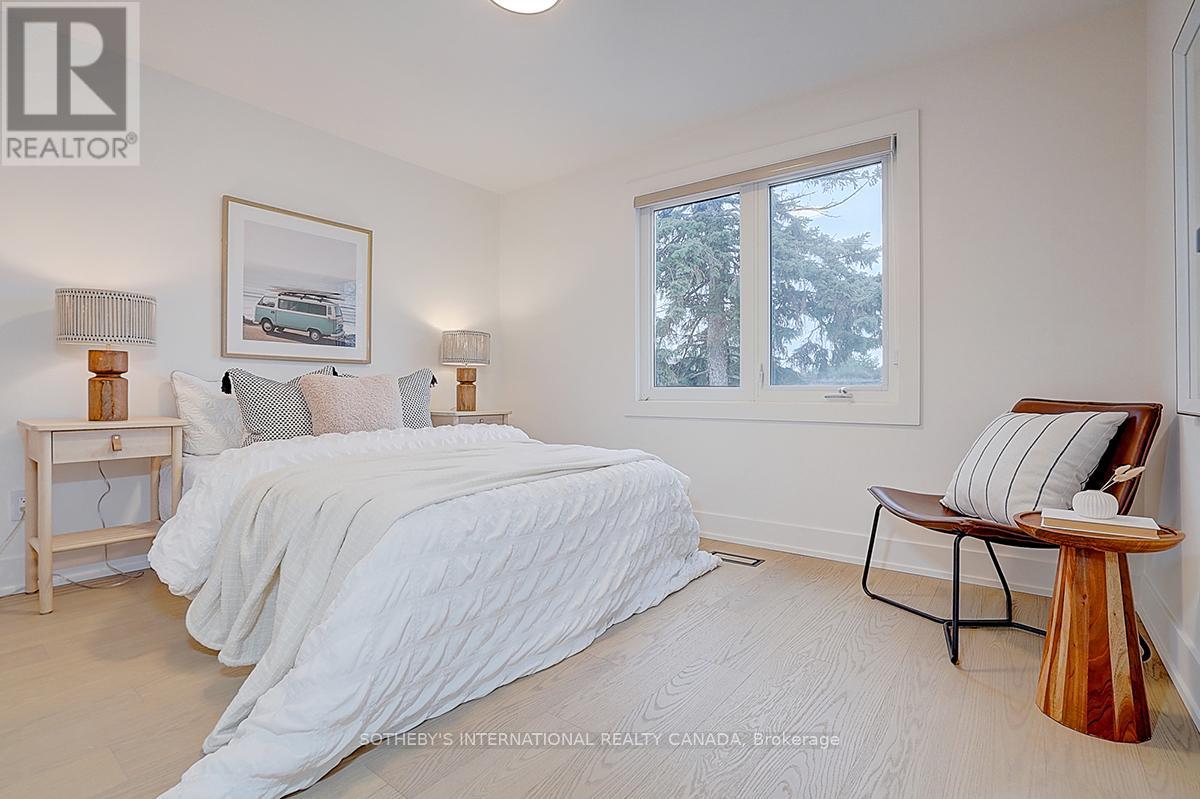 4 Dersingham Crescent, Markham, Ontario  L3T 4E7 - Photo 40 - N12694326