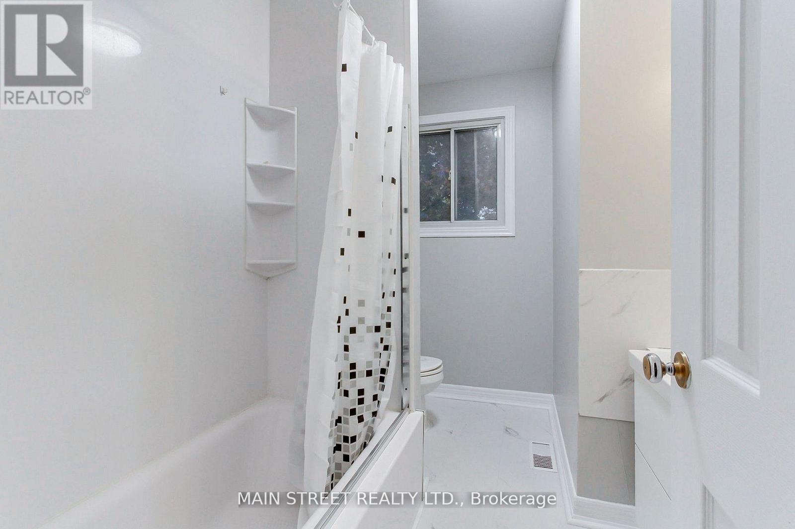 364 Agar Avenue, Bradford West Gwillimbury (Bradford), Ontario  L3Z 1H5 - Photo 24 - N12694450