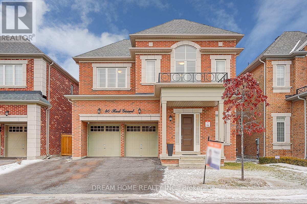 40 RED GIANT STREET, Richmond Hill, Ontario