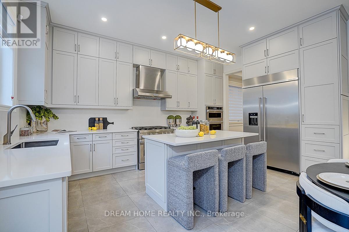 40 Red Giant Street, Richmond Hill, Ontario  L4C 4Y4 - Photo 10 - N12694468