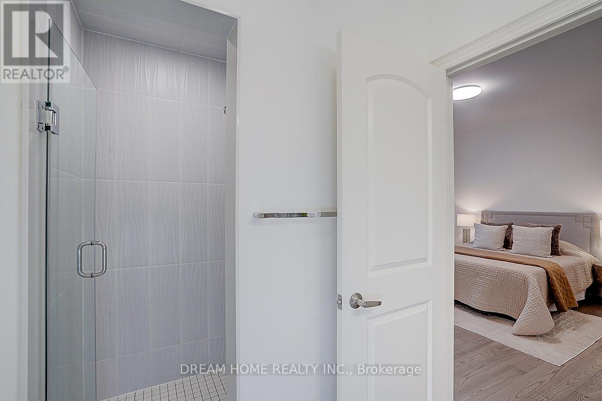 40 Red Giant Street, Richmond Hill, Ontario  L4C 4Y4 - Photo 42 - N12694468