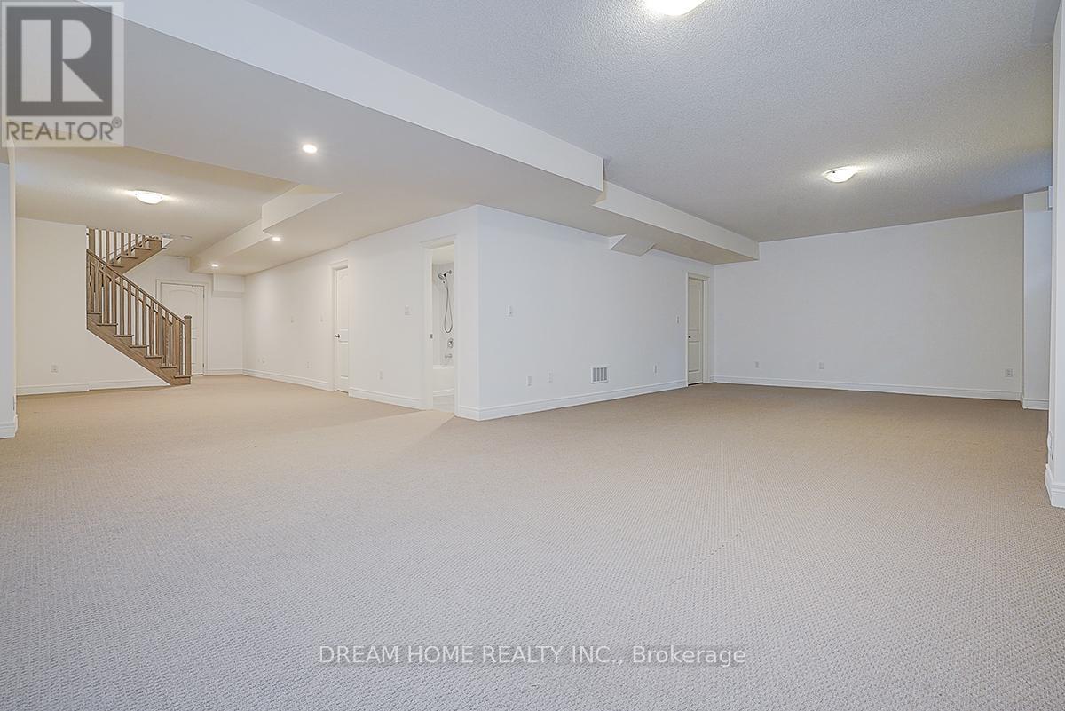 40 Red Giant Street, Richmond Hill, Ontario  L4C 4Y4 - Photo 47 - N12694468